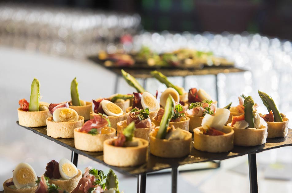 Plateau de petits fours variés